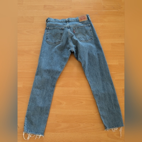 Levi's Skinny Blue Ankle Cropped Jeans Timeless Style - Picture 9 of 9